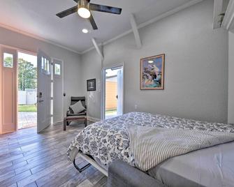 Cozy Jacksonville Studio - 10 Miles to Downtown! - Jacksonville - Bedroom