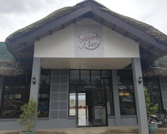 Sabine's Place - Masbate - Building