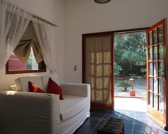 Suleima Lodge - Tujering - Sala de estar