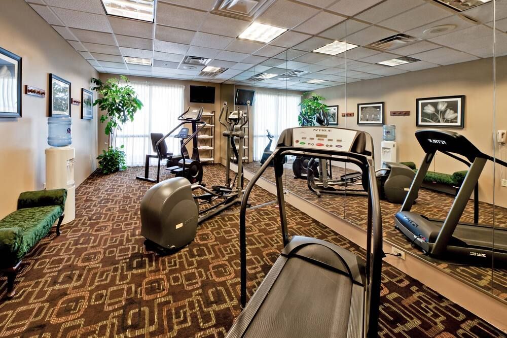 Hawthorn Suites by Wyndham Midwest City Tinker AFB - Midwest City - Gym