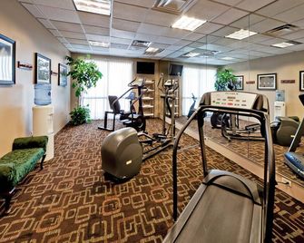 Hawthorn Suites by Wyndham Midwest City Tinker AFB - Midwest City - Gym