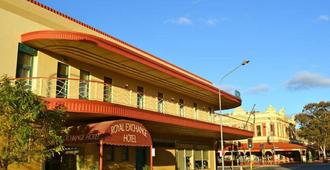 Royal Exchange Hotel - Broken Hill