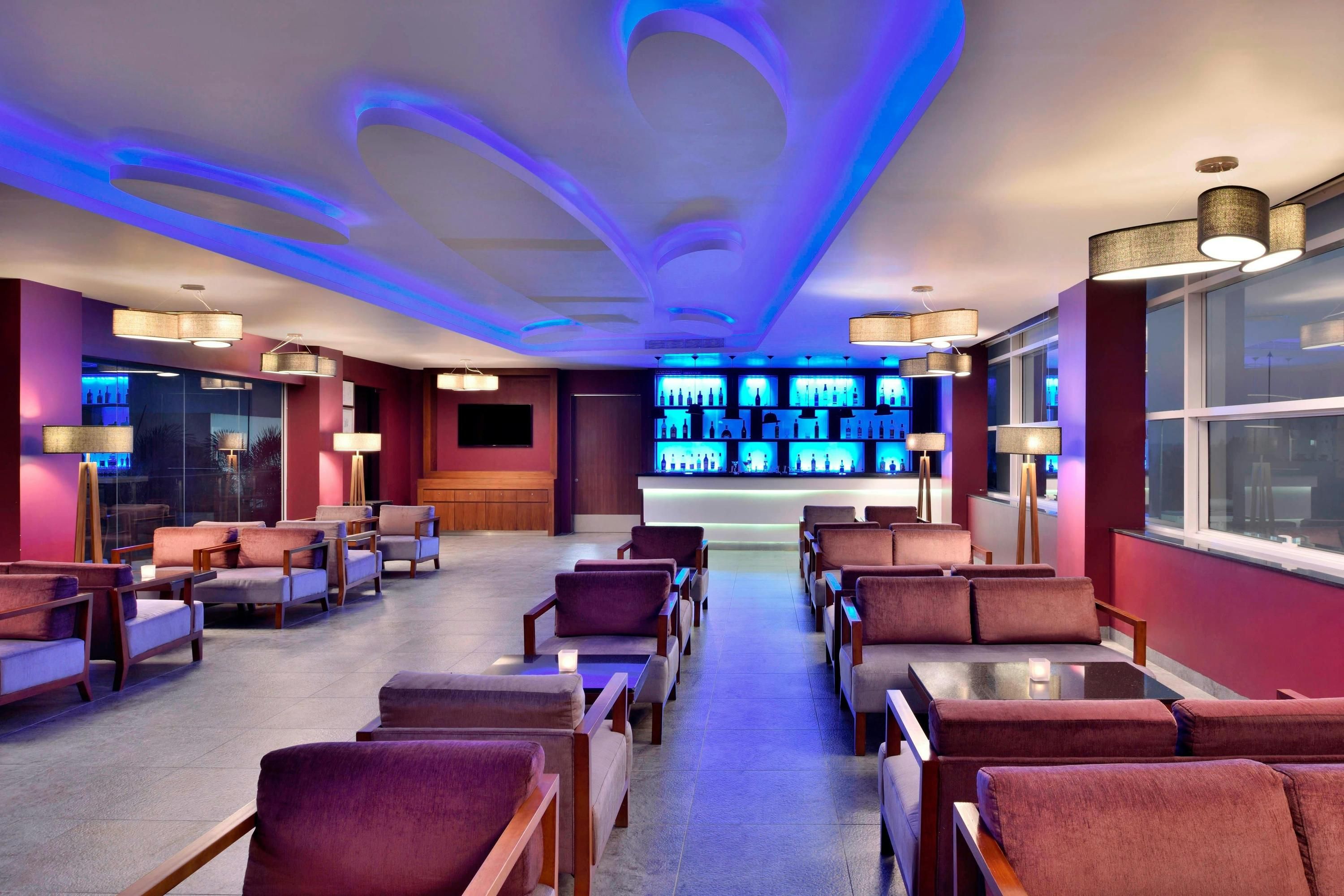 Four Points by Sheraton Mahabalipuram Resort and Convention Center - Mahabalipuram - Bar