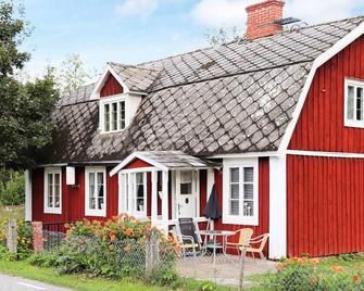 6 Person Holiday Home In Kyrkhult - Kyrkhult