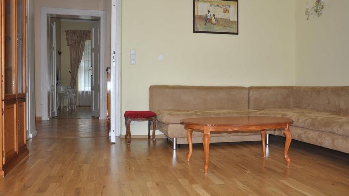 Apartmany U Thermalu