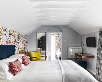 The Lodge Hotel - Putney - London - Bedroom