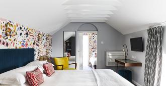 The Lodge Hotel - Putney - London - Bedroom