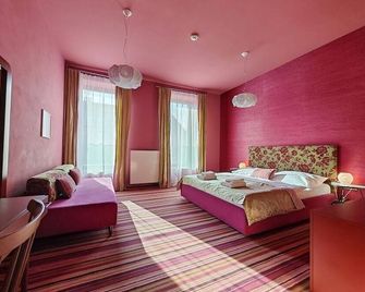 Hotel Rajská zahrada - Nové Město nad Metují - Bedroom