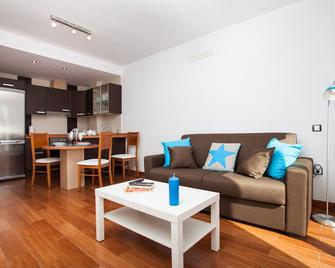 Corralejo Main Street Apartment - Corralejo - Stue