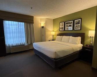SureStay by Best Western Roseburg - Roseburg - Bedroom