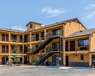 Quality Inn Salinas - Salinas - Bygning