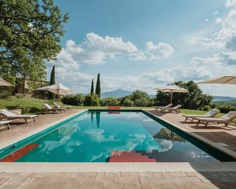 Agriturismo Le Macchie - Montalcino - Piscina