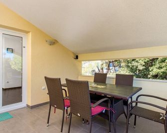 Rona Apartments Zlatko - קולאן