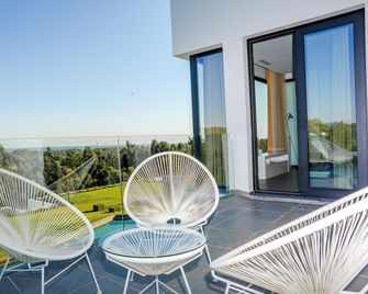 Enigma - Nature & Water Hotel - Sao Teotonio - Balkon