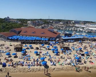 Ballard's - Block Island
