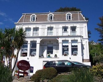 The Shirley - Torquay - Building