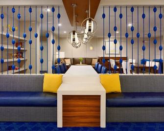 Sonesta ES Suites Somerset - Somerset - Salon