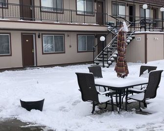 Bristlecone Motel - Ely - Uteplats