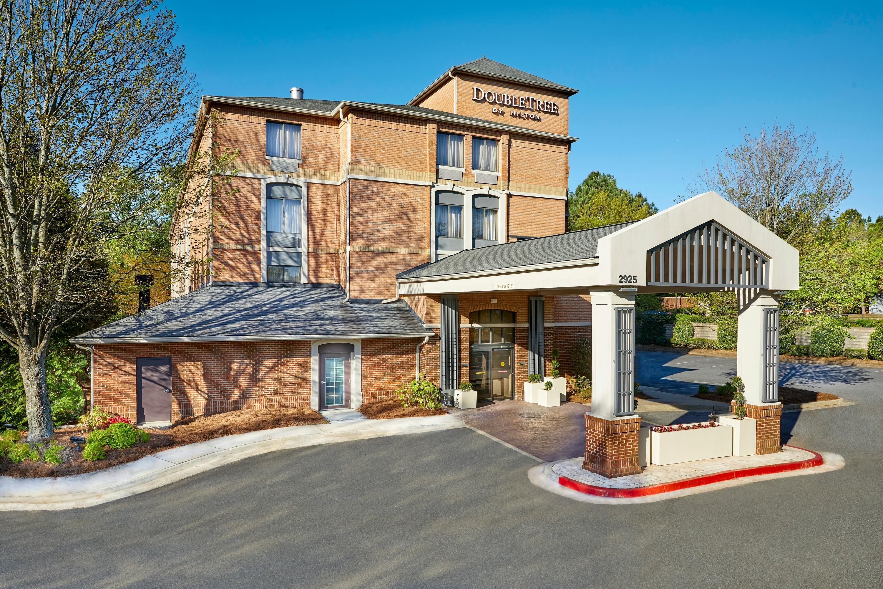 DoubleTree by Hilton Hotel Atlanta-Alpharetta - Alpharetta - Rakennus