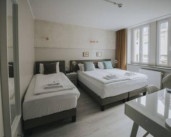 Hôtel Le Châtelet - Luxembourg - Bedroom