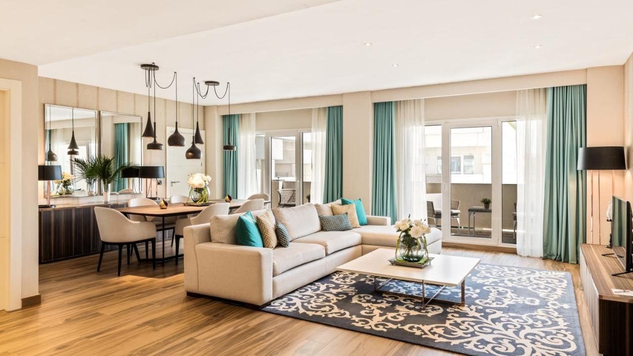 Alanda Marbella Hotel - Marbella - Living room