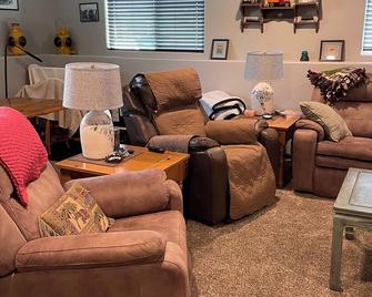 A great place to stay in Sturgis plus near to all Black Hills attractions! - Sturgis