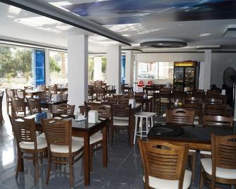 Delfin Otel - Kizilbağ - Restaurante