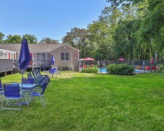 Olde Tavern Motel and Inn - Cape Cod - Orleans - Patio