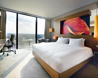 Hilton Manchester Deansgate - Manchester - Bedroom
