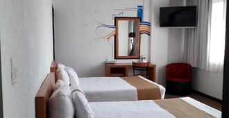 Hotel Napoles - סן לואיס פוטוסי - חדר שינה