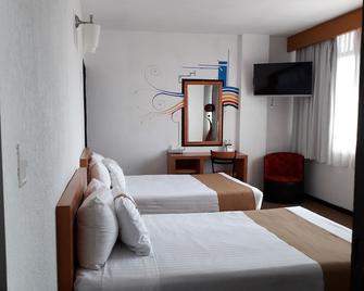 Hotel Napoles - San Luis Potosí - Phòng ngủ