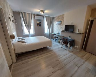 Hotel Restaurant Metropole - Mirande