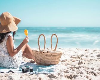 Ocean Sands Beach Boutique Inn - Kill Devil Hills - Beach