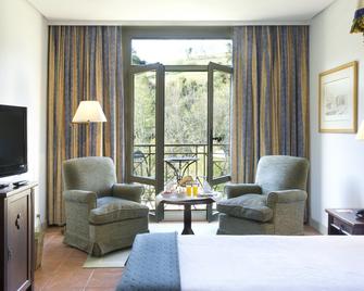 Parador de Cangas de Onis - Cangas de Onís - Living room