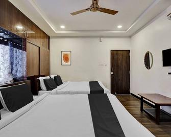 Medi Konda Grand - Nellore - Bedroom