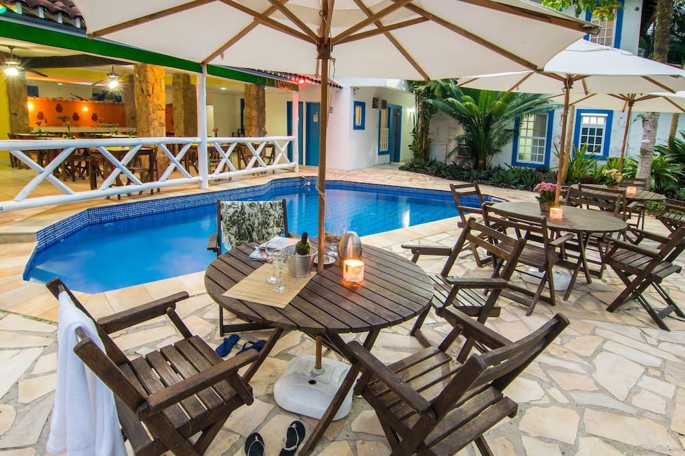 بوزادا فيلا ديل راي - باراتي - حوض السباحة