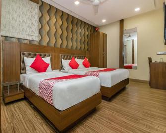 OYO 9996 Arton Suites - Mumbai - Bedroom