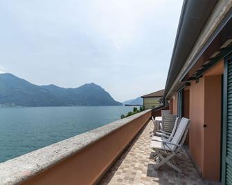 La culla sul lago - Lovere - Balkon