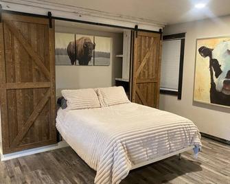 Charming house in tranquil setting in beautiful Stevensville, Montana. - Stevensville - Bedroom