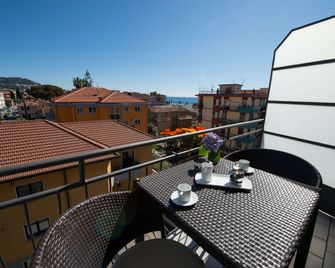 Hotel Ristorante La Marina Mhotelsgroup - San Bartolomeo al Mare - Balkon