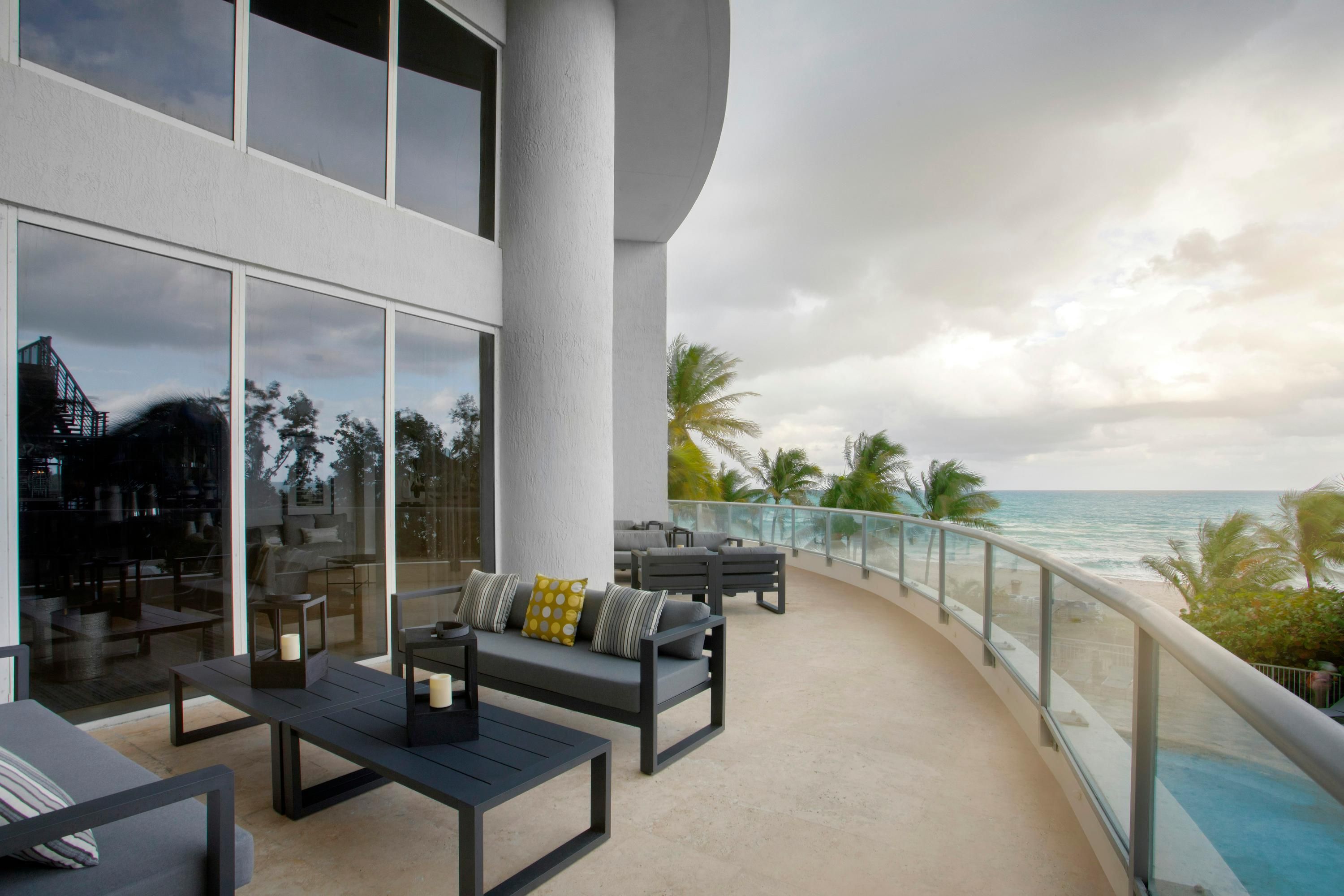 DoubleTree Resort & Spa by Hilton Hotel Ocean Point - North Miami Beach
