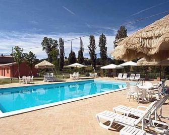 Casale Le Selvette - Perugia - Piscina