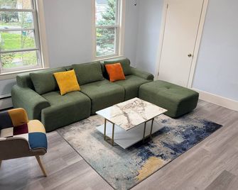 Fitchburg hideaway Home - Fitchburg - Sala de estar