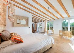 Villa Mediterraneo - Sant Carles de Peralta - Schlafzimmer