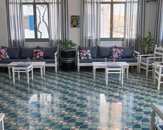 Serifos Beach Hotel - Livadi - Lobby