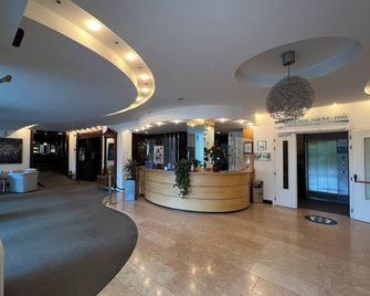Hotel Piccolo Mondo - Nago–Torbole - Hall d’entrée