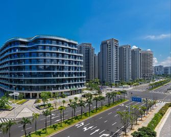 Holiday Inn Express Haikou Int'L Duty Free City By IHG - Haikou - Gebouw
