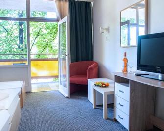 Ce Napfény Hotel - Siófok
