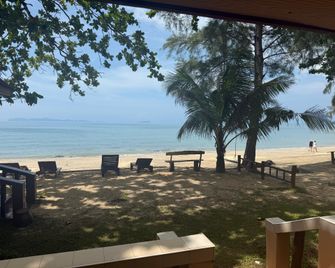Season Bungalow - Koh Jum - Playa