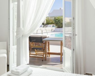 Astro Palace Hotel & Suites - Thera